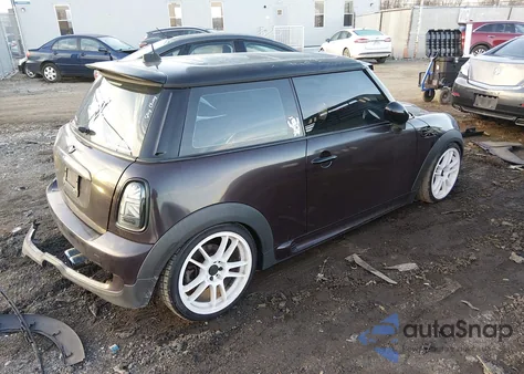 2009 Mini Cooper S z USA, uszkodzony, nr VIN WMWMF73569TT96198